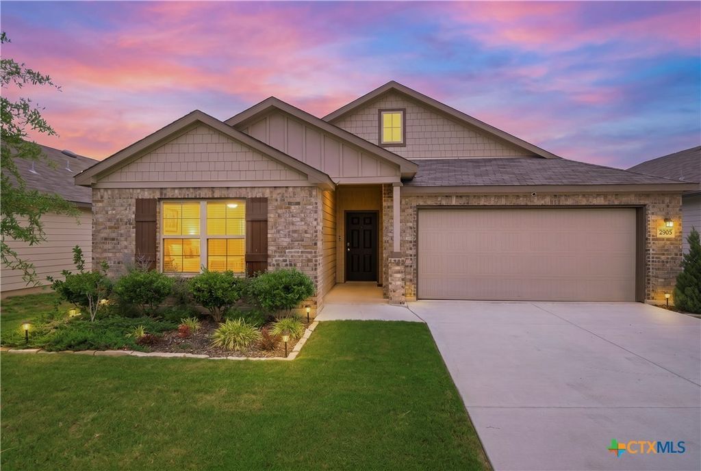 2905 Greenbriar, Seguin