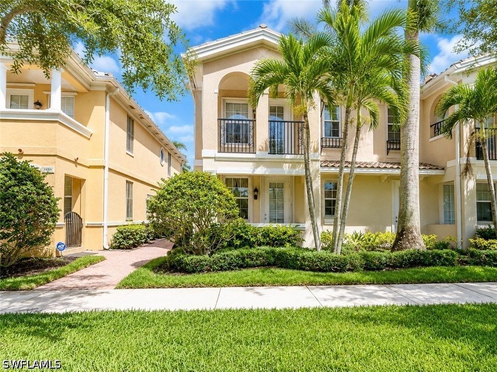 8357 Rimini Way, Naples
