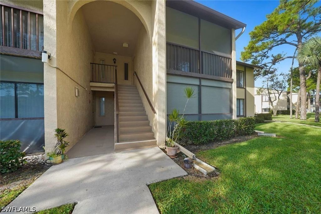 802 Sky Pine Way E2, Green Acres