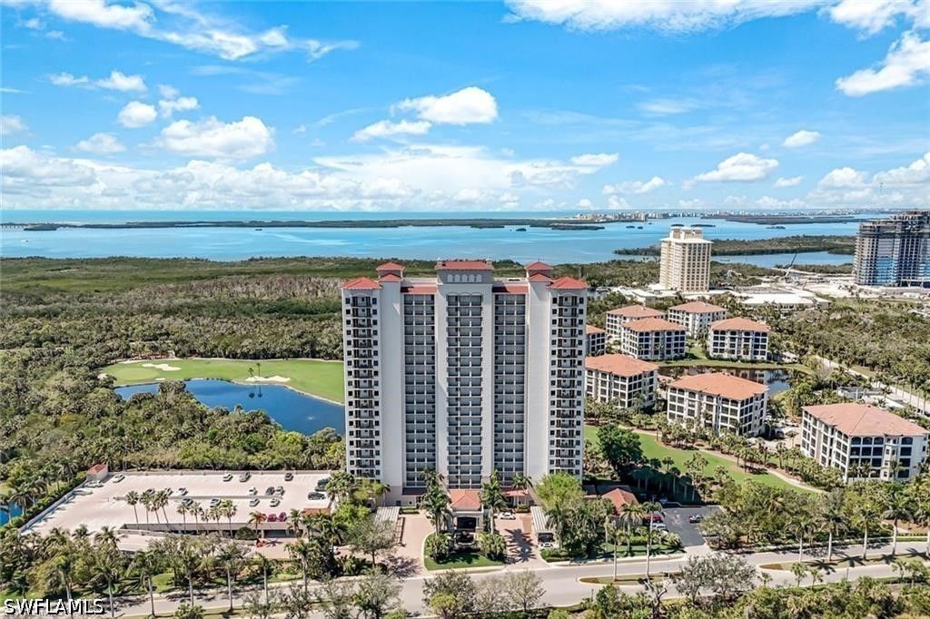 23540 Via Via Veneto Blvd 503, Estero