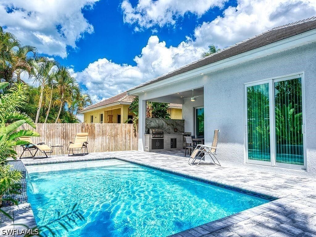 712 108th Ave N, Naples
