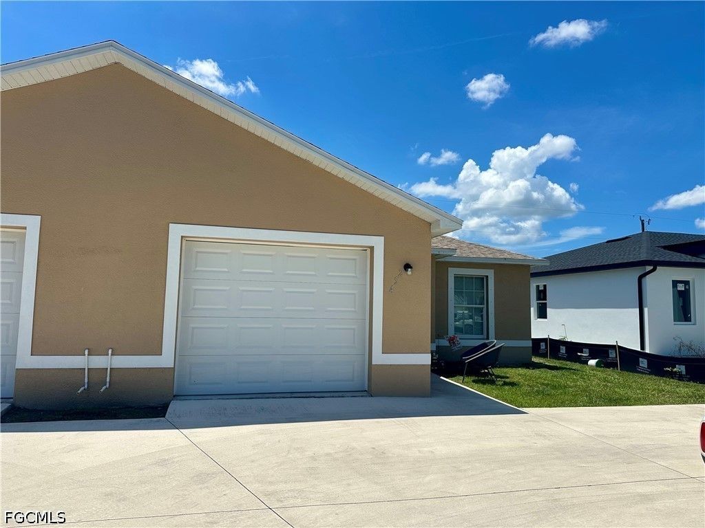 254 Sw 3rd St, Cape Coral