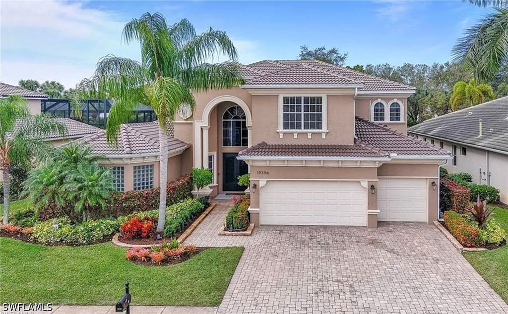 19396 La Serena Dr, Estero