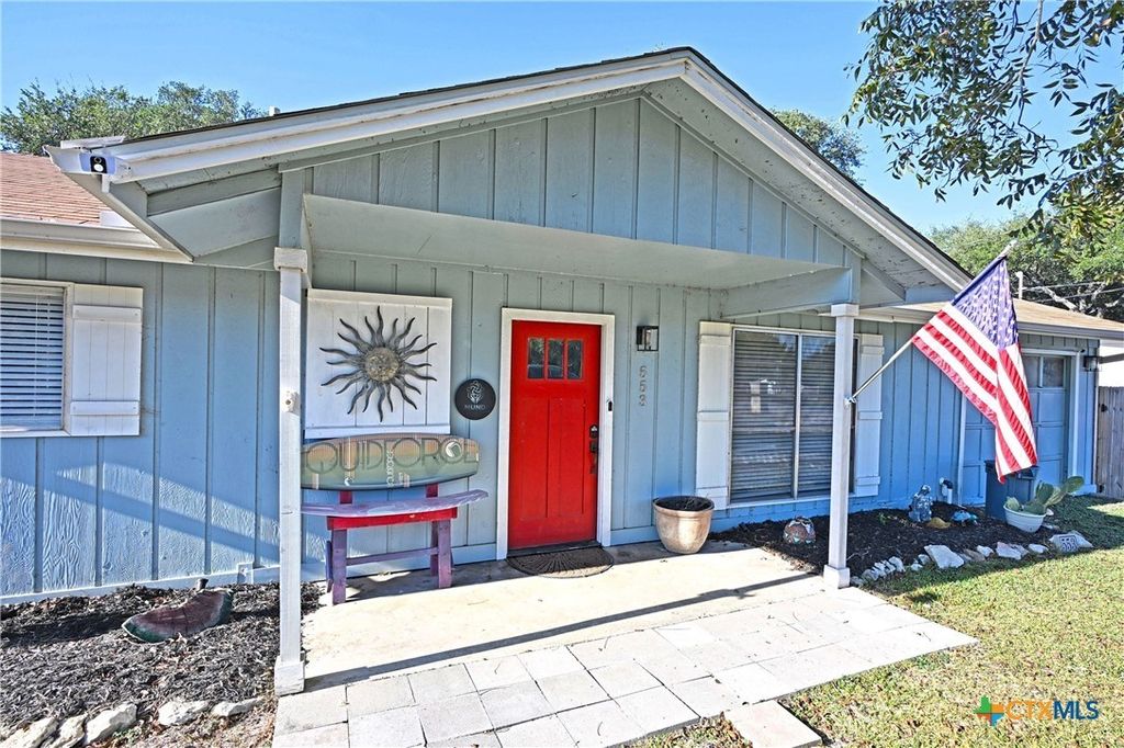 553 Scenic Drive, Canyon Lake