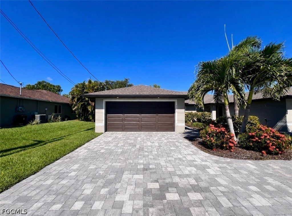 3322 Sw 17th Pl, Cape Coral