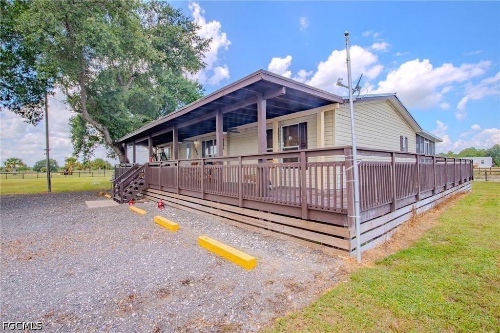 1205 Inverness Ave, Clewiston