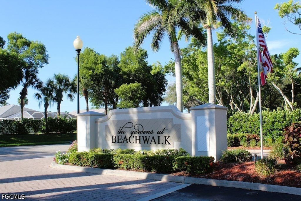 15590 Ocean Walk Cir 315, Fort Myers