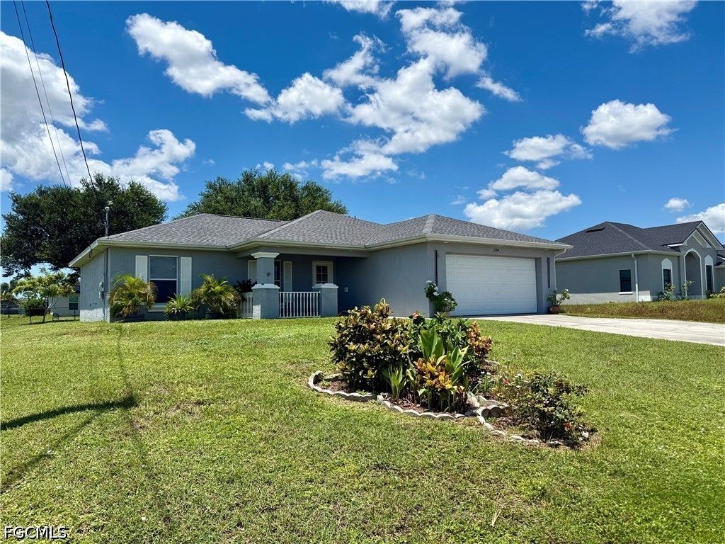 2204 Nelson Rd N, Cape Coral
