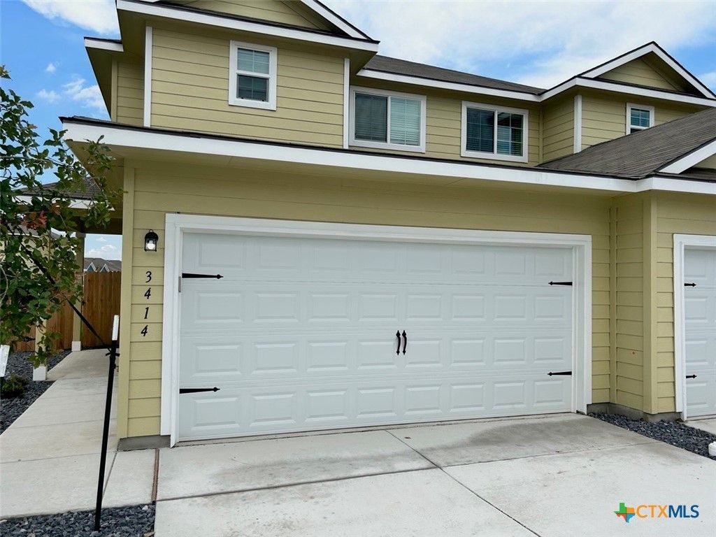 3414 Lindsay Lane 3414, Seguin