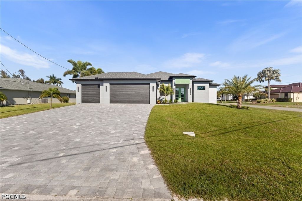 141 Sw 35th Ave, Cape Coral