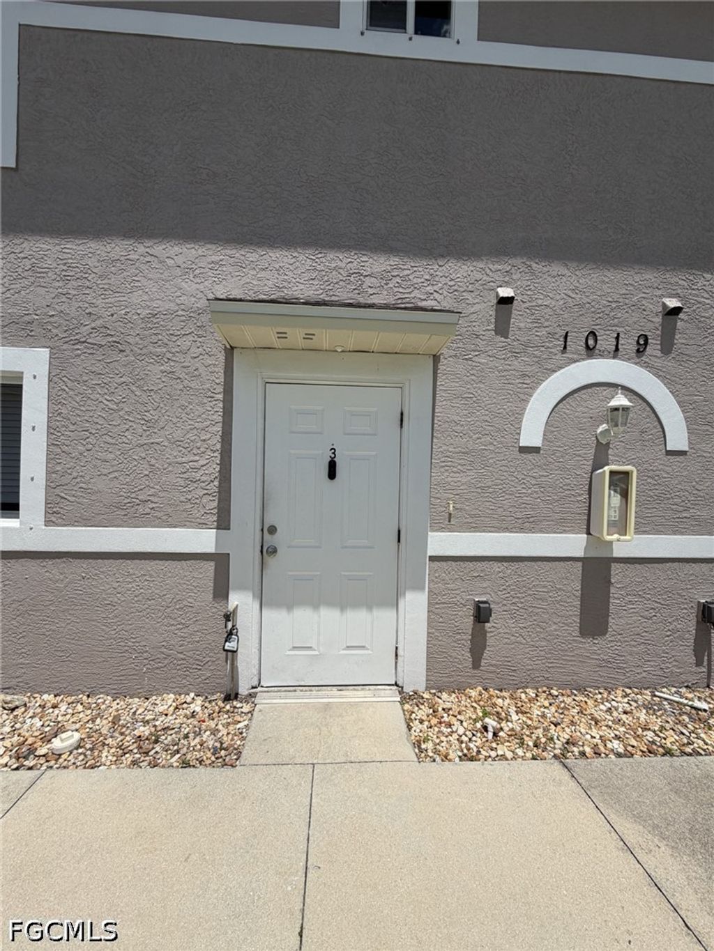 1019 Se 11th St 3, Cape Coral