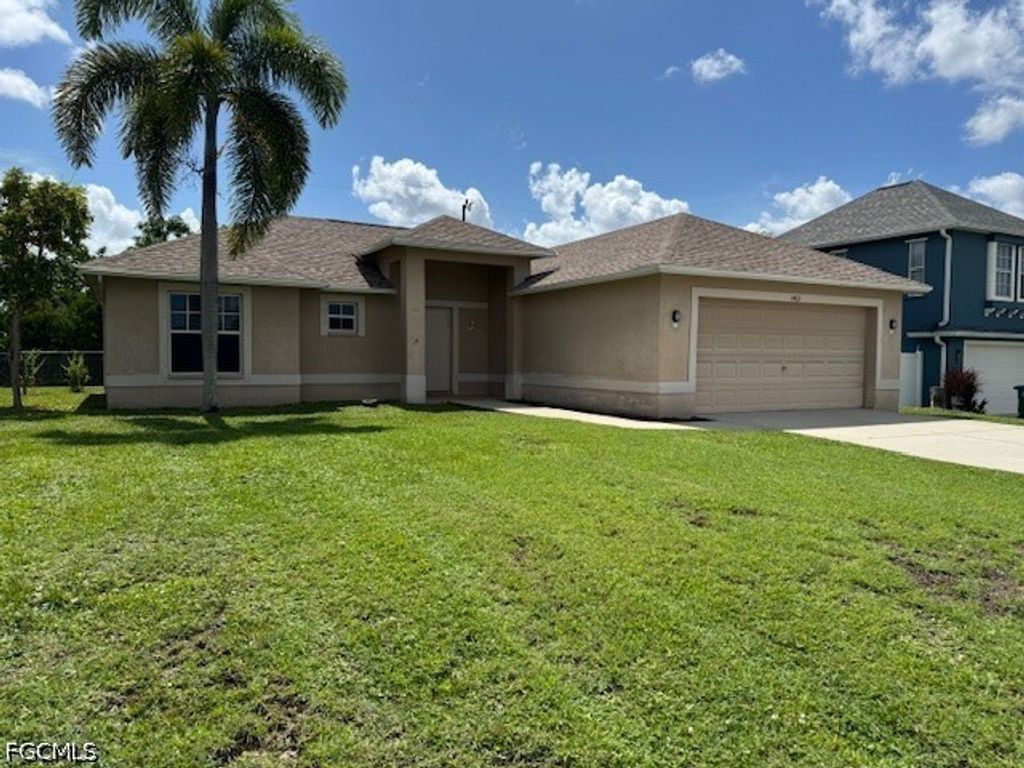 1401 Sw 1st Pl, Cape Coral