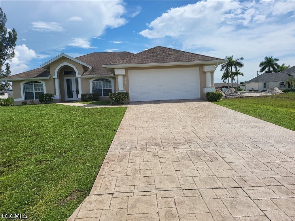 3620 Nw 3rd Ter, Cape Coral