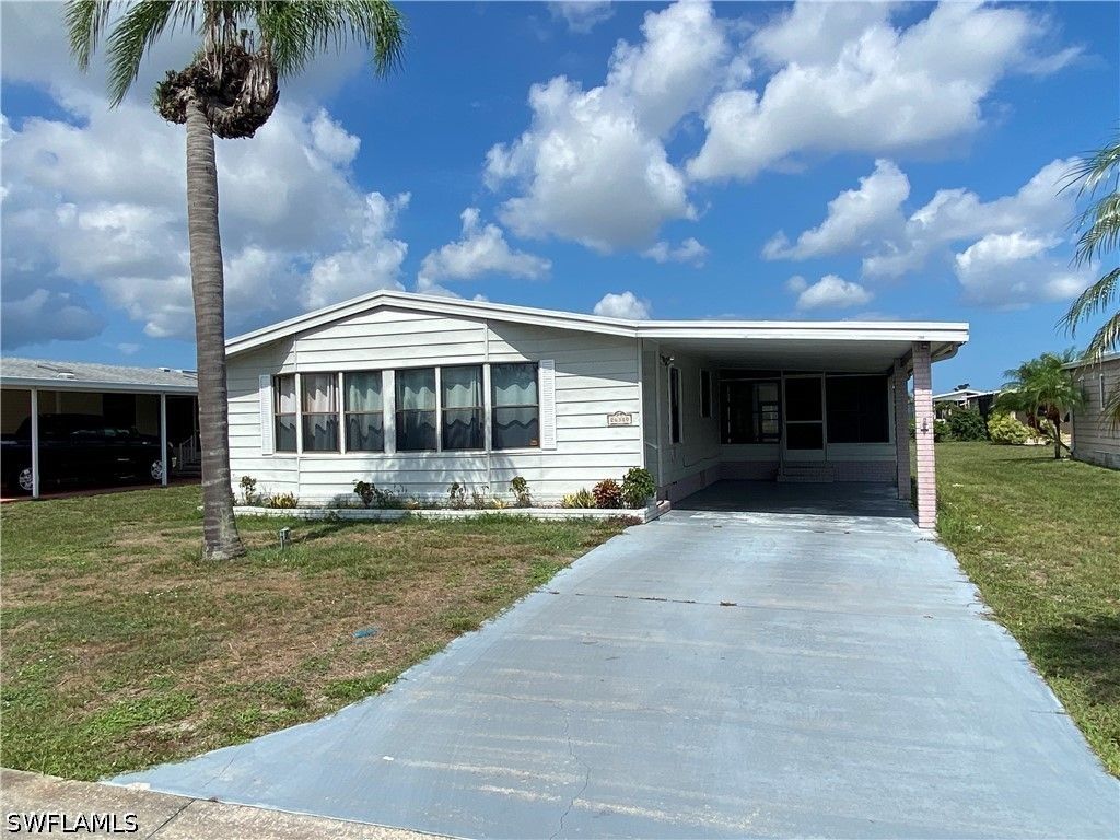 26380 New Orleans Dr, Bonita Springs
