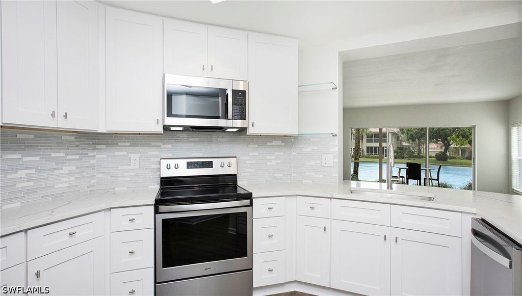 6225 Bellerive Ave 1501, Naples