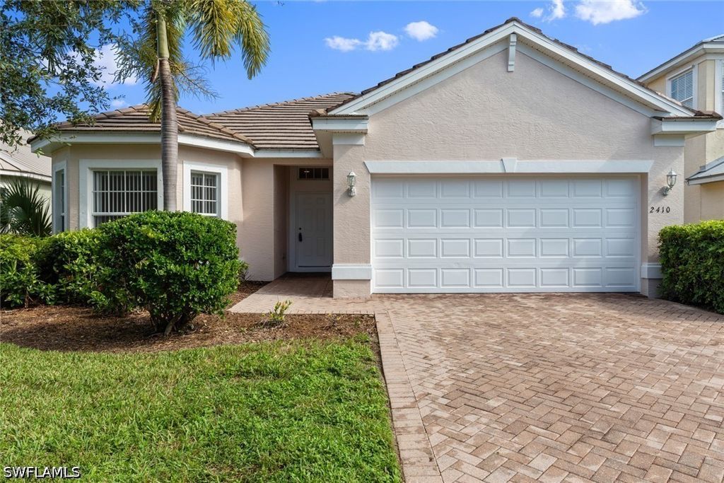 2410 Verdmont Ct, Cape Coral