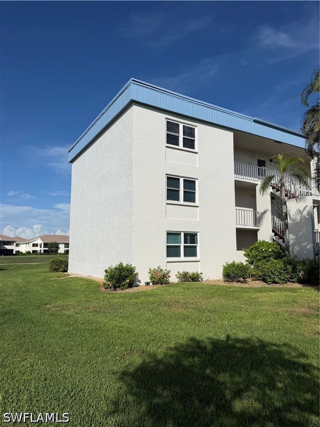 1624 Pine Valley Dr 115, Fort Myers
