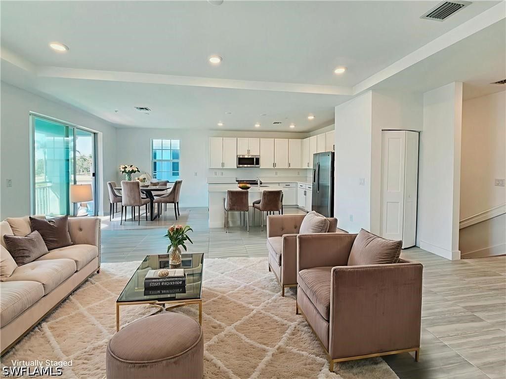 26330 Coco Cay Cir 201, Bonita Springs