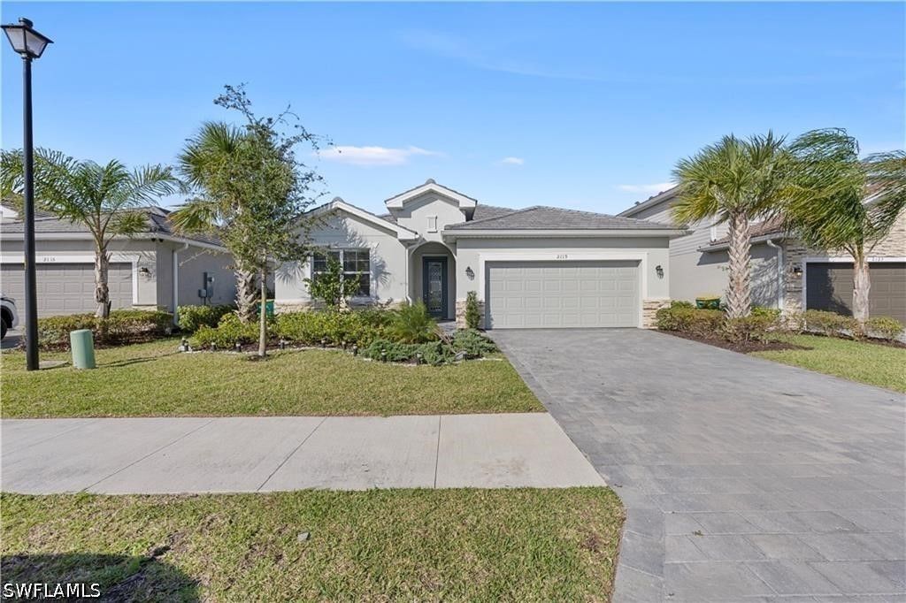 2119 Hamlin St, Naples