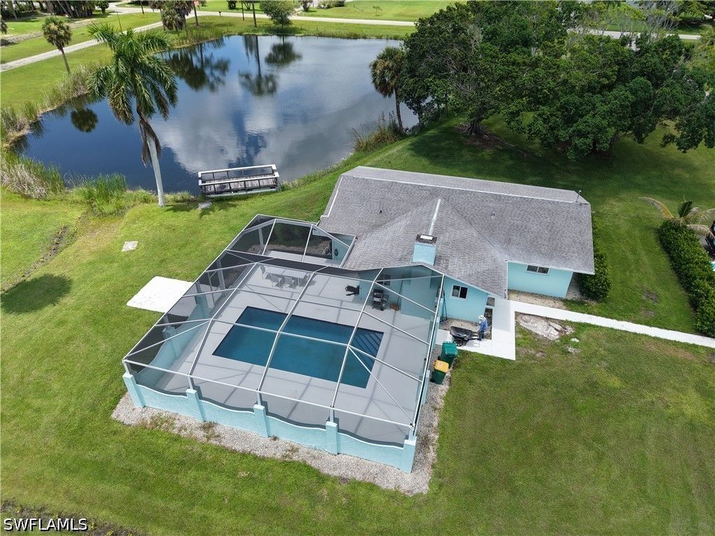 5332 Myrtle Ln, Naples