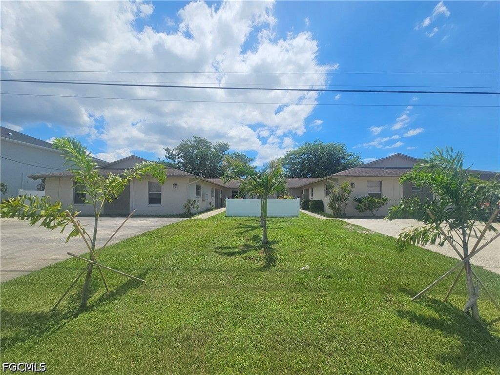 120 Sw Trafalgar Pkwy 2, Cape Coral