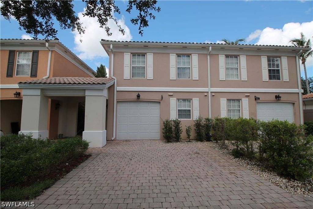 5325 Cv Cir, Naples