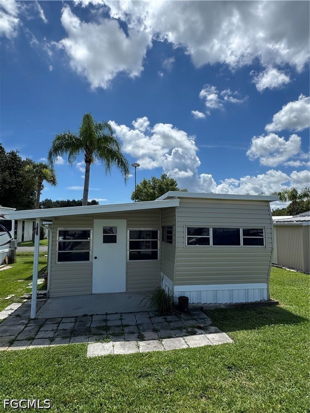 1339 Old Lakeport Rd 7b, Moore Haven