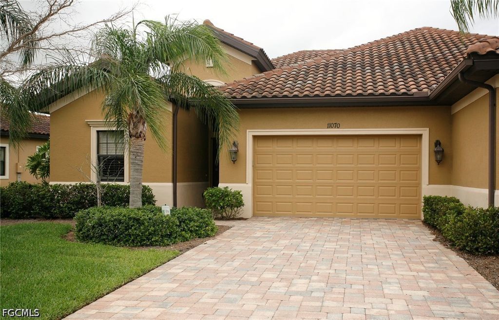 11070 Esteban Dr, Fort Myers