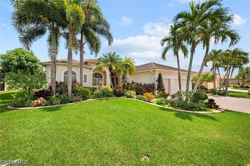 1034 Port Orange Way, Naples