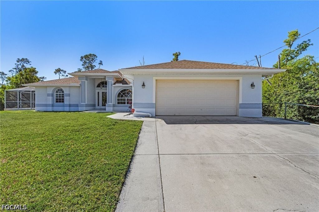 3587 Myers Ln, St James City