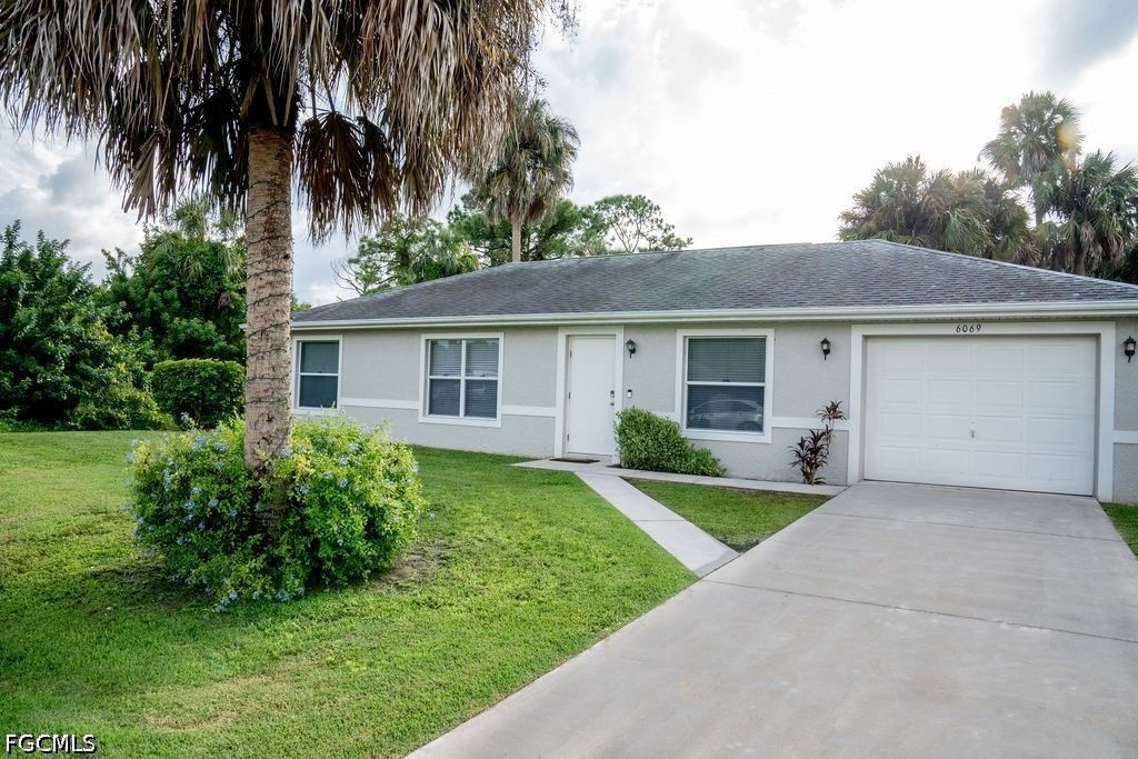 6069 Lacota Ave, Fort Myers