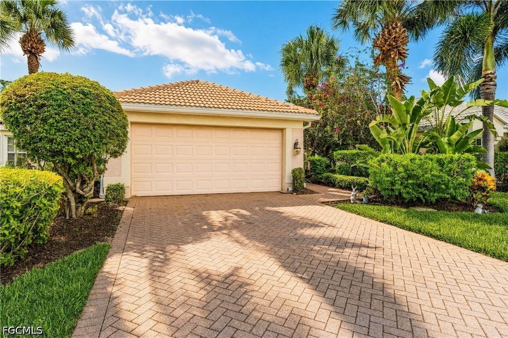 9964 Horse Creek Rd, Fort Myers