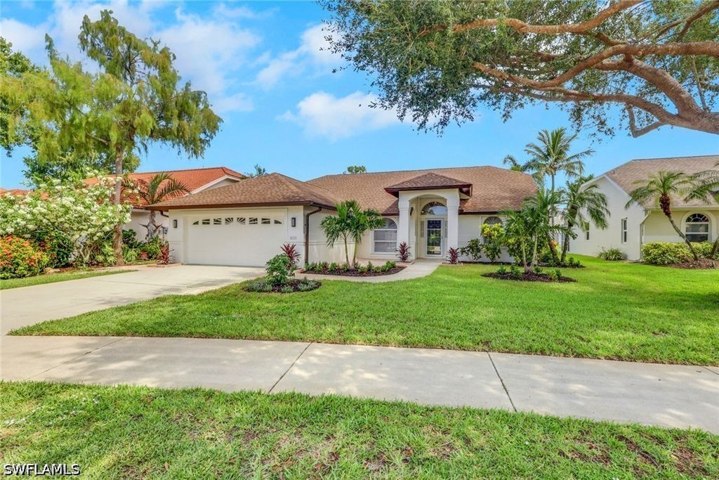 5137 Mabry Dr, Naples