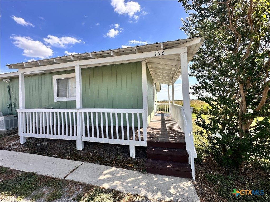 156 Stockmen Lane, Maxwell