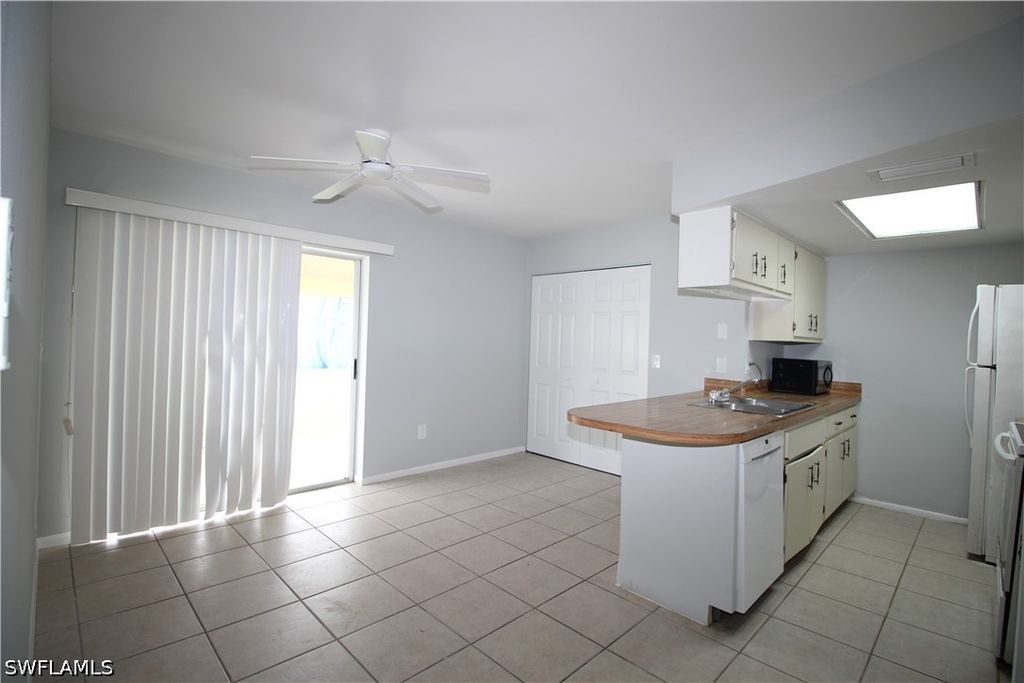 613 Hancock Bridge Pkwy, Cape Coral