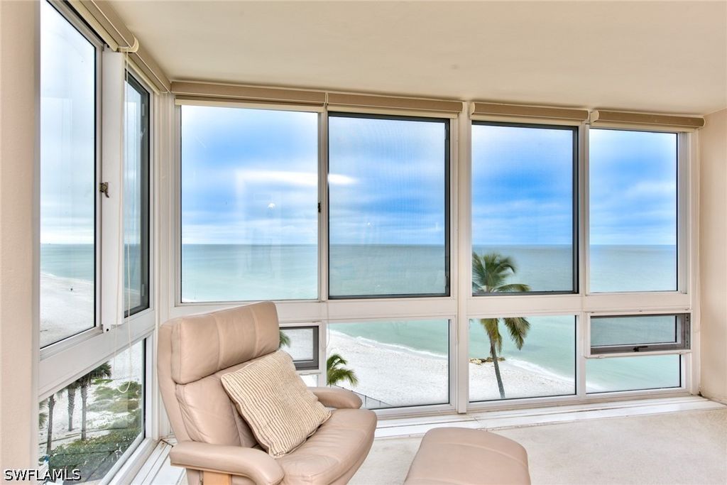 2121 Gulfshore Blvd N 503, Naples