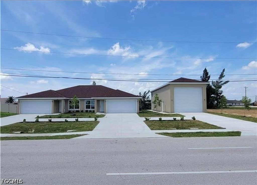 1609 Savona Pkwy W, Cape Coral