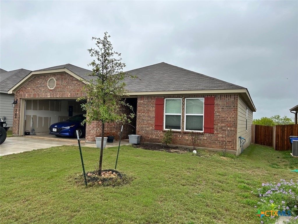 3208 Ridge Rover, Seguin