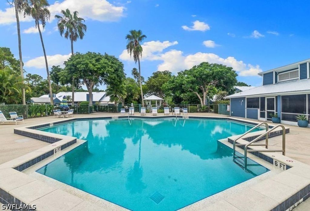 3355 Timberwood Cir, Naples