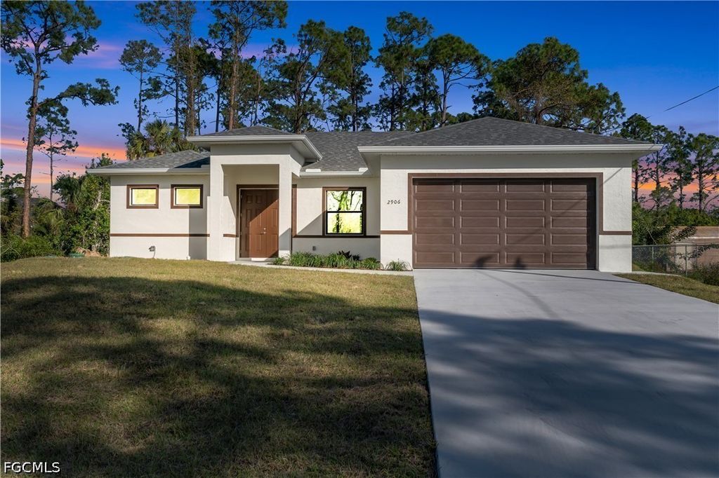 2608 5th St Sw, Lehigh Acres