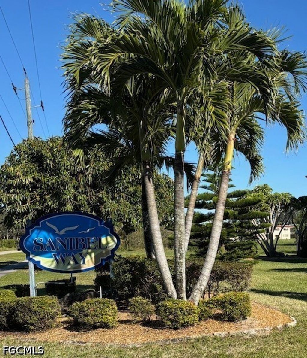 16251 Dublin Cir 102, Fort Myers