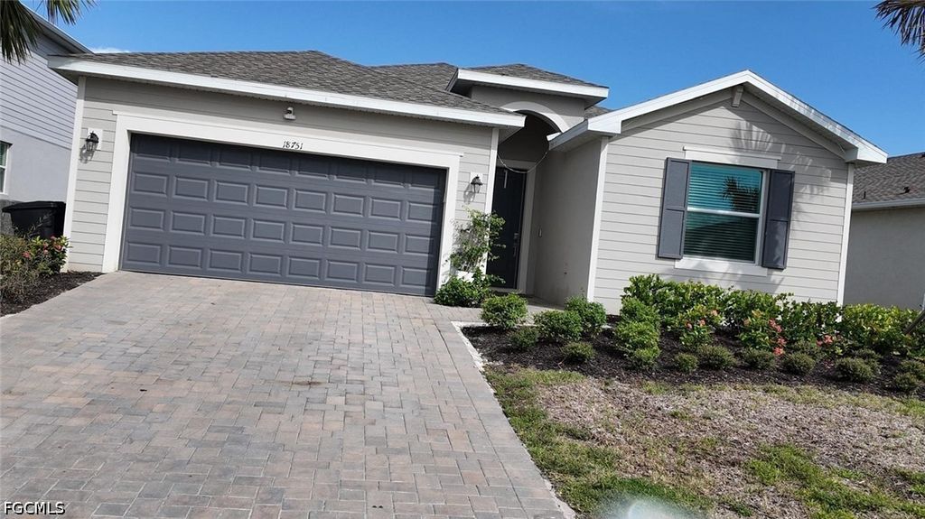 18751 Marlin Kite Ln, North Fort Myers