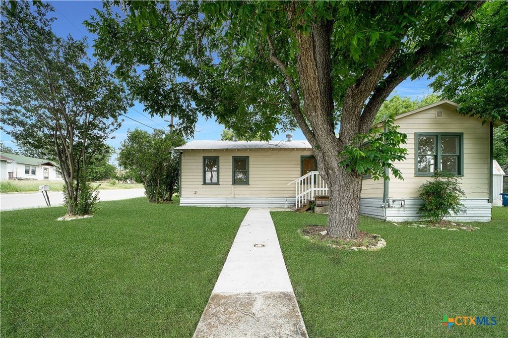 414 Orange Avenue, New Braunfels