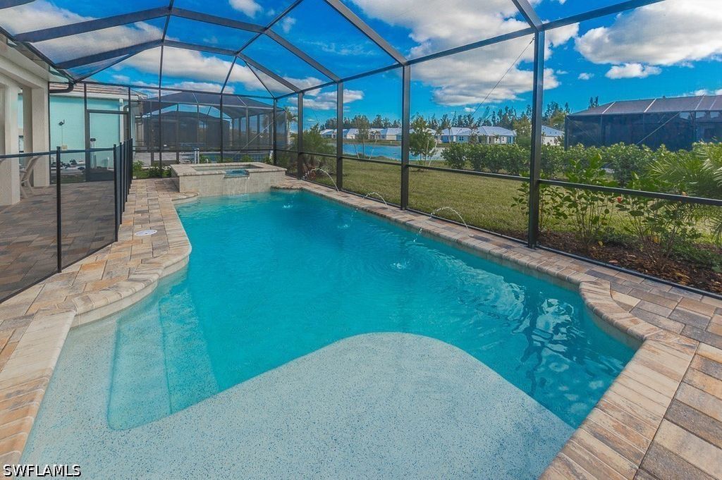 14670 Catamaran Pl, Naples