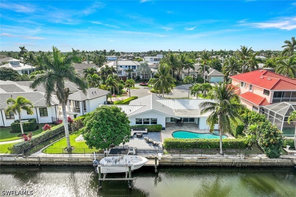 1250 Tuna Ct, Naples