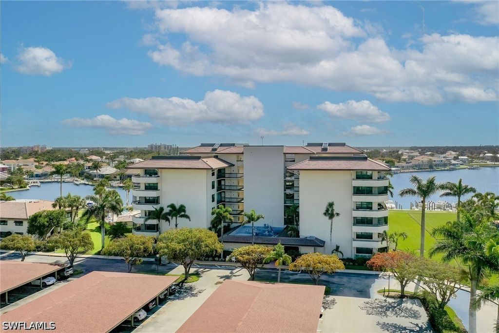 591 Seaview Ct A402, Marco Island