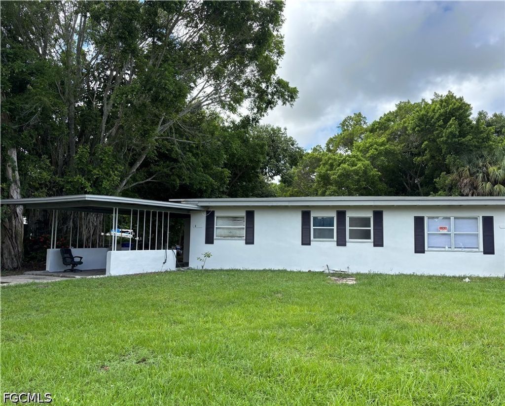 4048 Edgewood Ave, Fort Myers