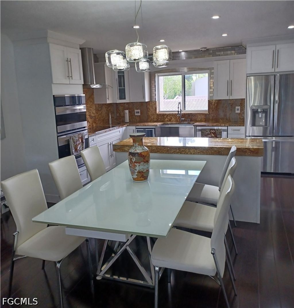 4250 Steamboat Bend 206, Fort Myers