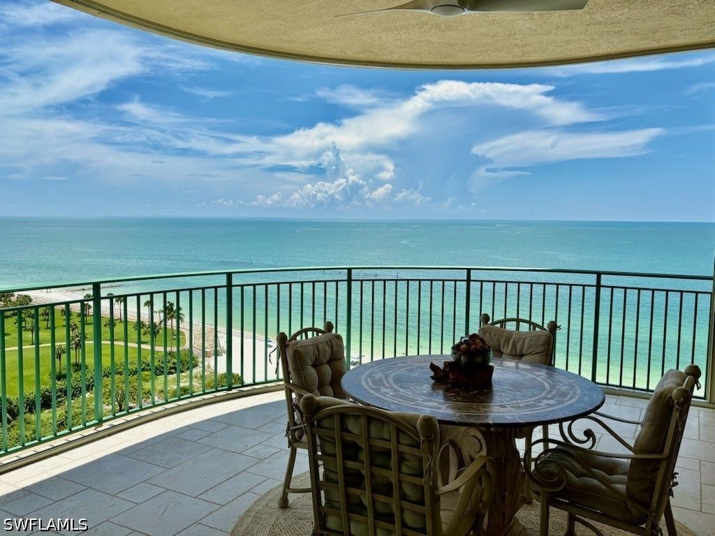 930 Cape Marco Dr 1101, Marco Island