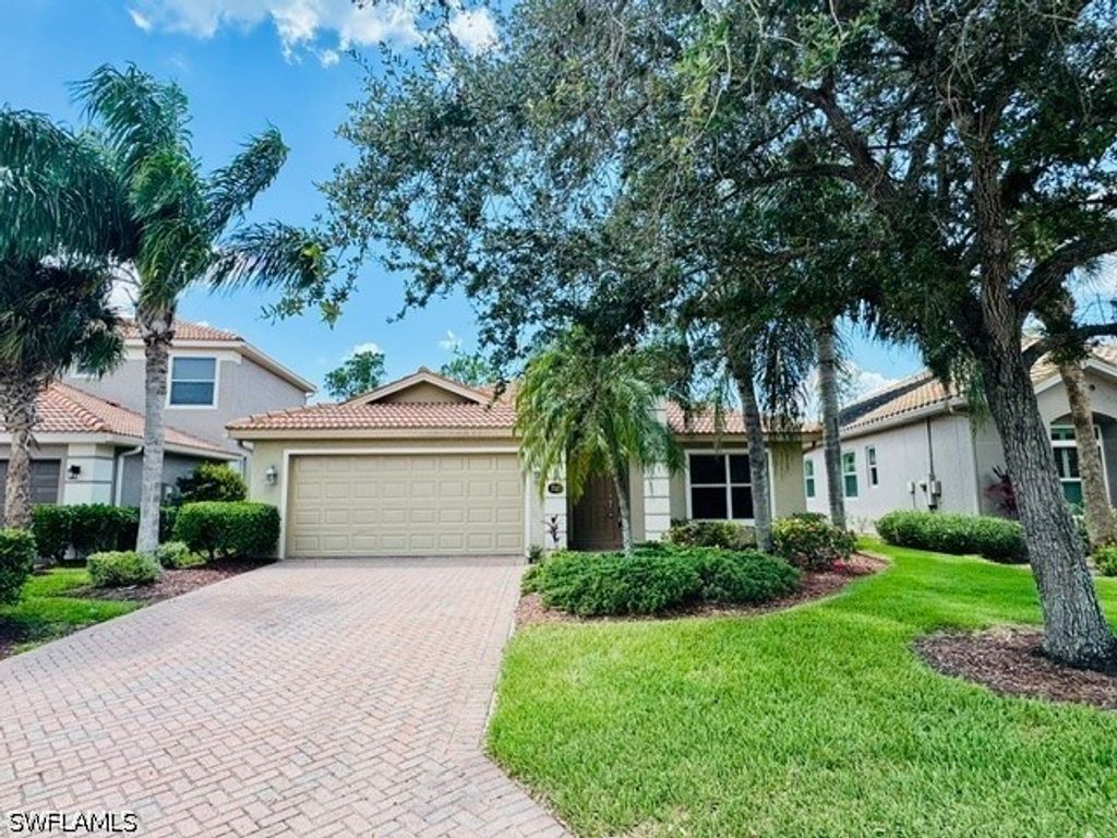 13560 Troja Dr, Estero
